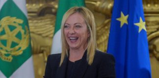 Governo, la linguista: “Il presidente Meloni? Grammatica dice ‘no’, ma lei ha diritto”