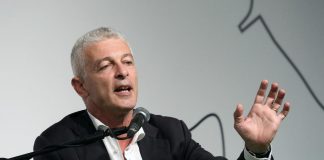 Morra: “Non c’è differenza tra governo Draghi e futuro governo Meloni”