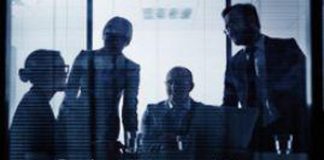 Energia, il cacciatore di teste: “Imprese rischiano di vivere alla giornata, insostenibile in medio periodo”