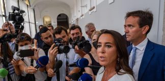 Ronzulli querela Dagospia: “Campagna diffamatoria incomprensibile”