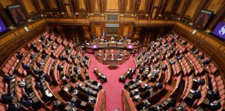 La Russa presidente Senato, opposizione si spacca: accuse incrociate