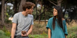 Su Netflix ‘Tutto chiede salvezza’: dentro il disagio psichico tra dramma e humor