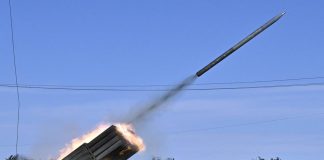 Ucraina, attacchi in tutto il Paese: alcune zone Kiev senza luce e acqua