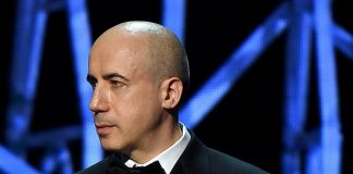 Russia, miliardario Yuri Milner rinuncia a cittadinanza
