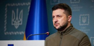 Ucraina, Zelensky: “Stanno cercando di distruggerci”