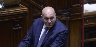 Ucraina, Crosetto “Resteremo al fianco di Kiev”