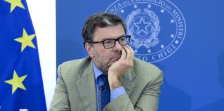 Giorgetti “Pronti a fronteggiare i rischi di recessione”