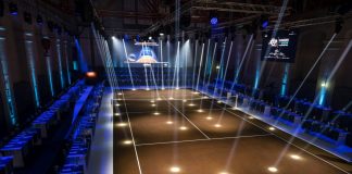 Alle Nitto Atp Finals di Torino un campo da tennis in caffè di scarto