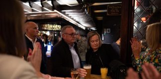 Caro bollette, pub e ristoranti inglesi riducono orario e chiudono prima