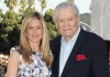 E’ morto l’attore John Aniston: il padre di Jennifer aveva 89 anni