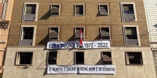 Ezra Pound, maxi striscione su palazzo CasaPound