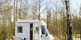 Più camper e aree di sosta, sostenere il turismo all’aria aperta