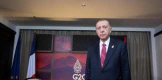 Missili in Polonia, Erdogan: “Accusare Russia aumenta solo tensioni”