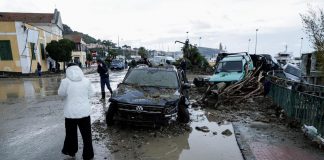 Ischia, soccorritori impegnati tutta la notte: si cercano i dispersi