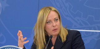 Caro energia, Meloni: “Risorse per italiani senza bonus inutili”