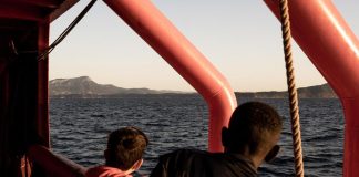 Migranti, Bild: “Berlino finanzia Ong”