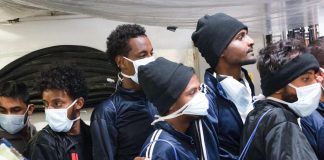 Migranti, da Geo Barents sbarcano tutti. Nuove visite su Humanity 1