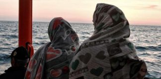 Naufragio nel mar Egeo, decine di migranti dispersi