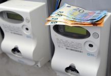 Bollette, Arera: +37,3% prezzi luce per i vulnerabili. Consumatori: “famiglie rischiano una Caporetto”