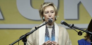 Elezioni regionali Lombardia, “sostegno Pd a Moratti non sta né in cielo né in terra”