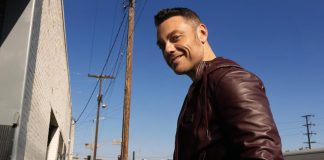 Tiziano Ferro pubblica ‘Il mondo è nostro’: “Ho fatto pace con la vita”