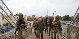 Ucraina, Zelensky: “Russia ha distrutto infrastrutture Kherson”
