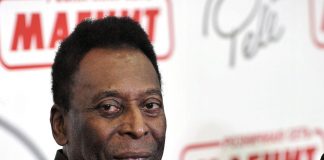 Pelé: “Sono in ospedale per la mia visita periodica”