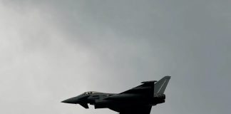 Aereo militare precipita nel Trapanese, disperso il pilota