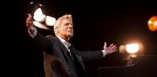 Baglioni in…canta il Sociale con un repertorio di canzoni che hanno segnato un’epoca