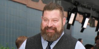 Morto a 56 anni Brad William Henke, star di ‘Orange Is the New Black’ e ‘Lost’