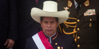 Perù, presidente Castillo tenta golpe: destituito e arrestato