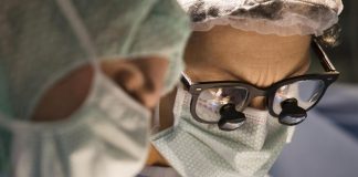 Bologna, recupera vista con trapianto cornea artificiale: primo in Italia