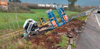 Incidente Latina, scontro tra tir: morti i due conducenti