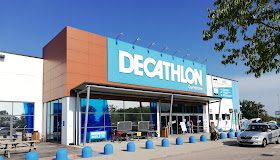 Al Decathlon di Curtatone arrestata una donna di 48 anni per furto di abiti