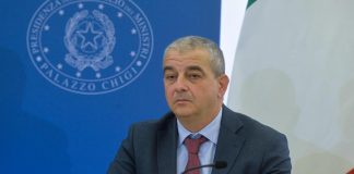 Superbonus, Fazzolari: “Niente proroga, a lavoro su crediti”