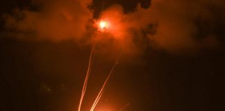 Mo, aerei israeliani su Gaza dopo lancio razzi Hamas