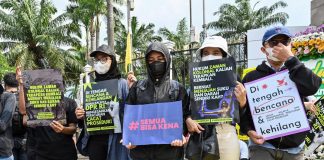 Indonesia, sesso fuori da matrimonio diventa reato: punibili anche gli stranieri