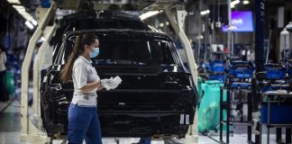 Pil Italia, Istat: forte rallentamento nel 2023 a +0,4%