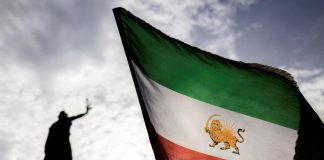Iran, annullata condanna a morte per medico arrestato durante proteste