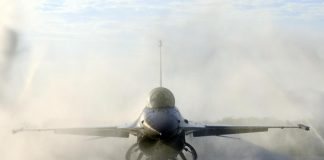 Usa: “Manovre pericolose da jet Cina per intercettare aereo americano”