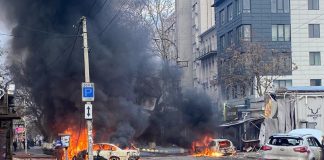 Ucraina, 5 morti in bombardamento russo a Kherson