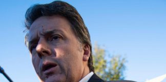 Incontro Autogrill, Renzi: “Conte o si confonde o mente”