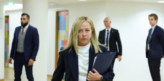 Dl ministeri, è polemica su norma che aumenta lo staff