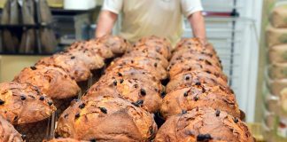 Il Natale difficile del panettone: acquisti last minute, vendite in calo e costi in rialzo