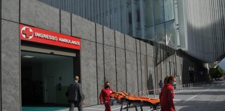 Milano, morto il medico colpito alla testa con un machete