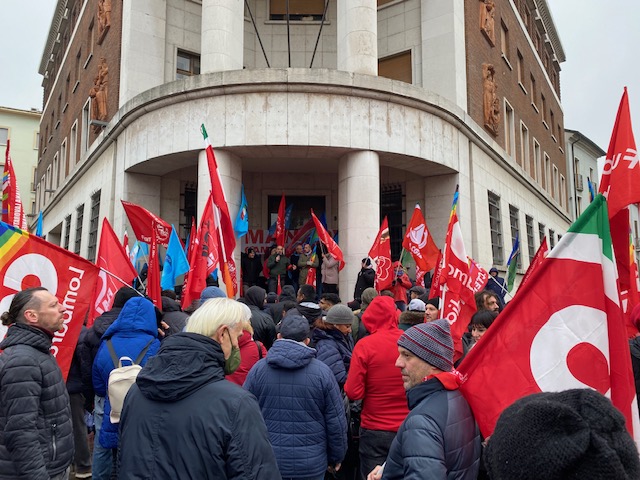 Sciopero Generale Contro La Legge Di Bilancio: Nel Mantovano Adesione ...