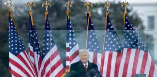 Assalto Congresso, Trump: “False accuse per fermare mia ricandidatura”