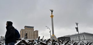 Ucraina-Russia, esplosioni nel centro di Kiev: abbattuti 10 droni