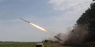 Ucraina, Russia sta finendo i missili. Zelensky: “Ma può colpire ancora”
