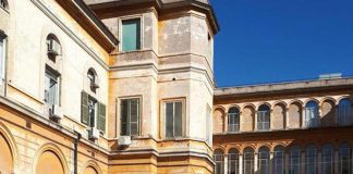 Roma, violenza sessuale in ospedale: arrestato infermiere